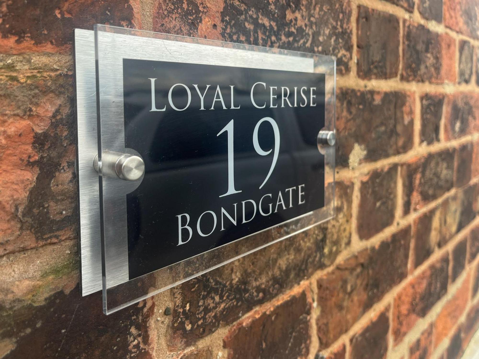 Villa Loyal Cerise Bondgate Selby Exterior foto
